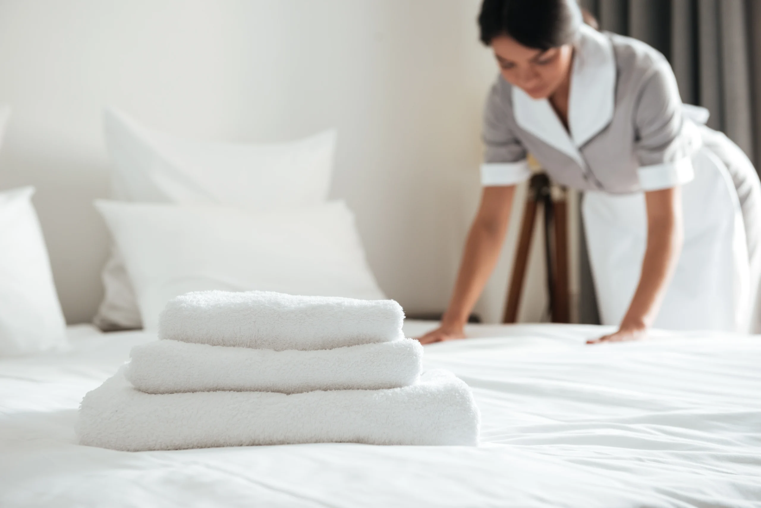 Bed Linen Changing and Laundry Services
